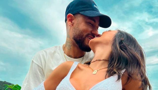 皇冠体育官网-内马尔6月事儿太多：出轨 道歉 撩骚 遭小姨子猛批