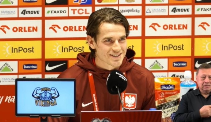 皇冠体育官网-卡明斯基：我们明明是表现更好的一方却输了，波兰每个人问心无愧